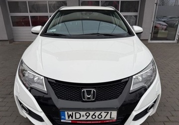 Honda Civic IX Tourer Facelifting 1.8 i-VTEC 142KM 2016 Honda Civic Salon Polska, Serwis ASO, Czujniki. Kamera 1.8 Benzyna 142KM, zdjęcie 1
