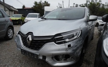 Renault Kadjar Crossover Facelifting 1.3 TCe 140 FAP 140KM 2019 Renault Kadjar 2019r, Salonowy, 1.3 Benzyna, Uszkodzony przod i prawy bok., zdjęcie 1