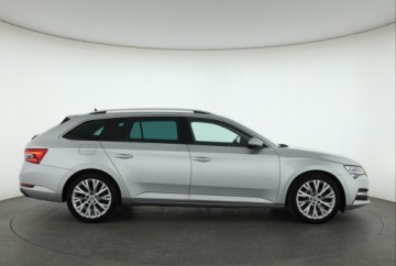 Skoda Superb III Kombi Facelifting 1.5 TSI 150KM 2021 Skoda Superb 1.5 TSI, Salon Polska, 1. Właściciel, zdjęcie 5