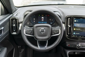 Volvo XC40 Crossover Facelifting 2.0 B4 197KM 2024 Volvo XC 40 B4 197KM FV23%, zdjęcie 13