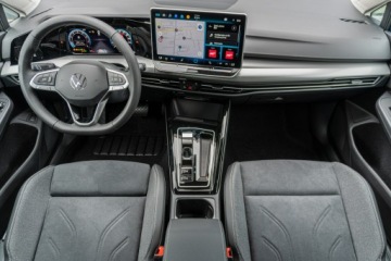 Volkswagen Golf VIII Variant 1.5 eTSI 150KM 2024 Volkswagen Golf Variant Style 1.5 eTSI 150 KM DSG, zdjęcie 20