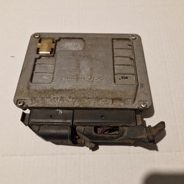 JEDNOTKA ECU VW FOX 1.2 03D906033H 5WP44238 02