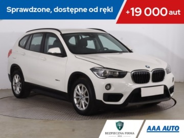 BMW X1 F48 2018 BMW X1 sDrive18i, Salon Polska, Serwis ASO