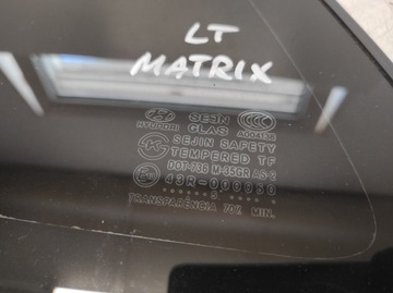 HYUNDAI MATRIX 01- SKLO (OKNO) LEVÝ ZADNÍ KAROSERIE