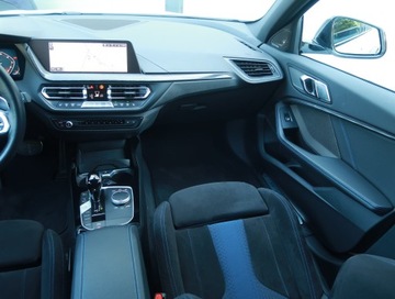 BMW Seria 1 F40 Hatchback M 2.0 M135i 306KM 2023 BMW 1 M135i xDrive, Salon Polska, Serwis ASO, zdjęcie 7
