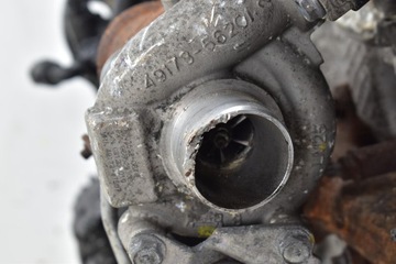 Двигатель C3 II C4 BERLINGO XSARA 1.6 HDI 9H02 9H03 9HX 9HW 9HV @ СЖАТИЕ @