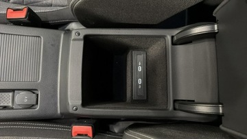 Volkswagen Passat B8 Variant Facelifting 2.0 TDI SCR 150KM 2022 Volkswagen Passat 2.0 TDI EVO Business DSG Kombi, zdjęcie 23