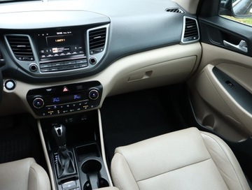 Hyundai Tucson III SUV 1.6 T-GDI 177KM 2018 Hyundai Tucson 1.6 T-GDI, 4X4, Automat, Skóra, zdjęcie 6