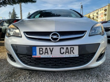 Opel Astra J Sports Tourer Facelifting 1.4 Turbo ECOTEC 140KM 2015 Opel Astra 1.4 Turbo Opłaty Zapraszamy !!!, zdjęcie 2