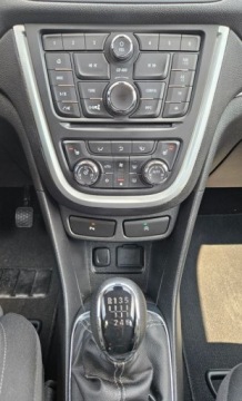 Opel Mokka I SUV 1.4 Turbo ECOTEC 140KM 2015 Opel Mokka 140Ps. Navigacja Grzane Fotele Klimatronic 2015 1.4 Benzyna, zdjęcie 25