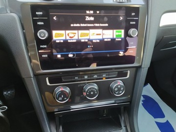 Volkswagen Golf VII Hatchback 3d Facelifting 1.0 TSI 85KM 2017 Volkswagen Golf 1.0 86KM TSI,Salon PL,Bezwypadkowy, zdjęcie 4