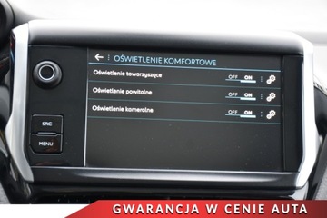 Peugeot 2008 I SUV Facelifting 1.2 PureTech 110KM 2018 Peugeot 2008 NaviKamera SkoraAlcantara Ambiente Led Panorama Klimatronic, zdjęcie 15