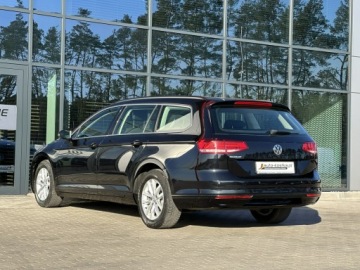 Volkswagen Passat B8 Variant 2.0 TDI BlueMotion SCR 150KM 2018 Volkswagen Passat Variant Navi, Grzane fotele, HAK, zdjęcie 6