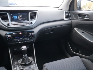 Hyundai Tucson III SUV 1.6 GDI 132KM 2016 Hyundai Tucson 1.6 GDI, Navi, Klima, Klimatronic, zdjęcie 7
