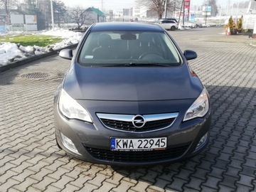Opel Astra J Hatchback 5d 1.7 CDTI ECOTEC 110KM 2010 Opel Astra J 1.7 ECO TECH 110 PS, zdjęcie 13