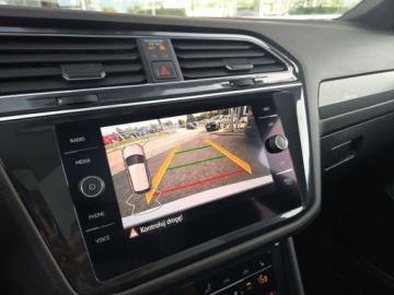 Volkswagen Tiguan Allspace SUV Facelifting 2.0 TDI SCR 200KM 2023 Volkswagen Tiguan Allspace R-line, dach panoramiczny,Harman Kardon,HAK,Sal, zdjęcie 13