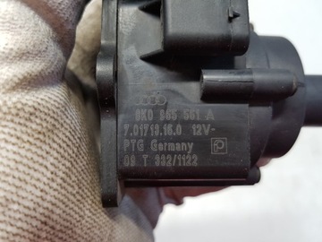AUDI A5 8F 8T ČERPADLO VODY 8K0965561A