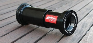 Нижний кронштейн Token BB3724 - BB90 Trek