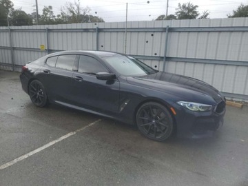 BMW 2021 BMW M8 50XI 2021 4.4l 4.4 Benzyna 523KM, zdjęcie 4