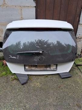 LANCIA DELTA III VÍKO KUFRU ZADNÍ