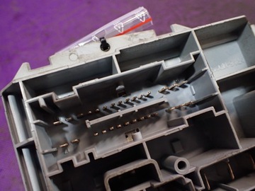 FIAT DUCATO II БЛОК ПРЕДОХРАНИТЕЛЕЙ 1332043080