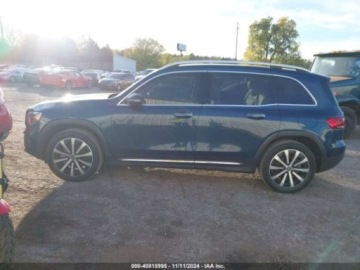 Mercedes GLB 2020 Mercedes-Benz GLB Mercedes-Benz GLB 250 SUV 2.0 Benzyna 221KM, zdjęcie 2