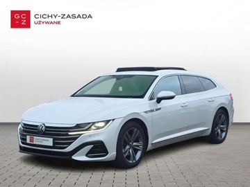 Volkswagen Arteon Fastback Facelifting 2.0 TSI 190KM 2023 Volkswagen Arteon 2.0TSI 190KM R-Line DSG FV23 DCC skory Nappa Hak Pakiety