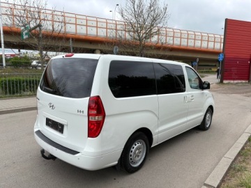 Hyundai H1 II Wagon 2.5 CRDi 170KM 2011 HYUNDAI H1 8-OSÓB KLIMA PARKTRONIC HAK SKÓRY GRZANE FOTELE WEBASTO, zdjęcie 3