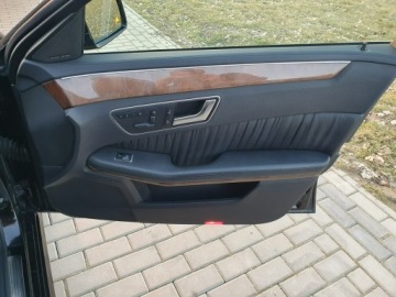 Mercedes Klasa E W212 Kombi 350 CDI BlueEFFICIENCY 265KM 2012 Mercedes E 350 3.0cdi V6 265KM 4Matic 2012r, zdjęcie 34