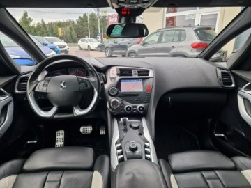 DS 5 Hatchback (Citroen) 2.0 HDi Hybrid4 200KM 2012 Citroen DS5 2.0 HDI SportChip 4x4Hybrid Automat, zdjęcie 16