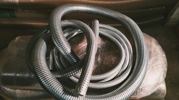 Wąż metalowy uszczelniony fi 38mm 5m