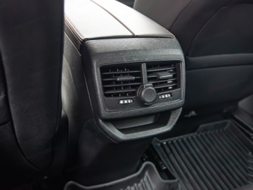 Peugeot 3008 II Crossover 1.6 BlueHDi 120KM 2017 PEUGEOT 3008 1.6 BlueHDi Suv 120KM 2017, zdjęcie 20