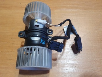BMW X6 E71 LIFT Dmuchawa Nagrzewnicy Tył 9111024
