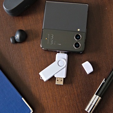 Флешка подарочная 16 ГБ 2.0 USB-C TYPE C БЕЛАЯ БЕЗ ГРАВИРОВКИ