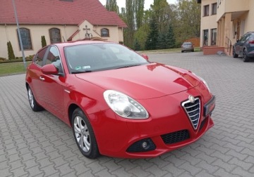 Alfa Romeo Giulietta Nuova II Hatchback 5d 1.4 TB 16v Mair 170KM 2012