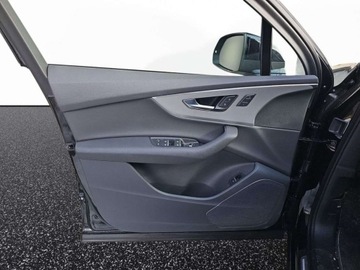 Audi Q7 II SUV Facelifting  3.0 45 TDI 231KM 2025 Audi Q7 7 osobowa, kamery 360, head up, pneumatyka, hak, aktywny tempomat, zdjęcie 8