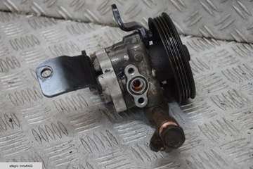 NISSAN PATHFINDER 2.5 DCI ČERPADLO SERVA