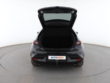 Mazda 3 IV Hatchback 2.0 Skyactiv-X 180KM 2019 Mazda 3 automat mHEV skóra full LED navi kamera i, zdjęcie 18