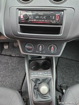 Seat Ibiza IV Hatchback 5d 1.2 MPI 70KM 2009 Seat Ibiza Ladna 1.2 Benzyna 1.2 Benzyna 70KM, zdjęcie 15