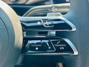 Mercedes Klasa A W177/V177 Hatchback Plug-In Facelifting 1.3 250e 218KM 2025 MERCEDES-BENZ A Klasa 250 e AMG Line 1.3 (218KM) 2025, zdjęcie 6