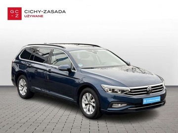 Volkswagen Passat B8 Variant Facelifting 2.0 TDI SCR 150KM 2023 Volkswagen Passat Variant TDI 150KM Business Ambiente Area View LED Mat, zdjęcie 6
