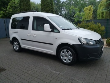 Volkswagen Caddy III Kombi Facelifting 1.2 TSI 85KM 2014 Volkswagen Caddy 1.2 TSI 85KM # Klima # Elektryka, zdjęcie 3