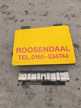 Дверь багажника в кабине Scania R 1891517 1891518