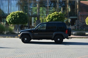 Jeep Cherokee III 2.4 i 16V 147KM 2004 Jeep Cherokee KJ 2.4 GAZ XII.2004r. SALON 4x4, zdjęcie 4