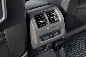 Volkswagen Touran III 1.4 TSI 150KM 2017 Volkswagen Touran 7osób 2kpl.opon SalonPL, zdjęcie 30