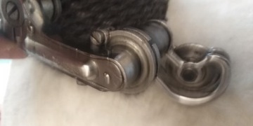 Переключатель передач Simplex JUY 543 из коллекции позволяет избежать заеданий