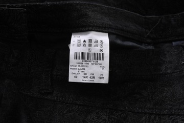 BRAX RAPHAELA SUPER SLIM czarne welurowe spodnie damskie w deseń 40 42