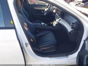Mercedes Klasa E W213 2019 Mercedes-Benz Klasa E 2019r., 4MATIC, od ubezpieczalni 2.0 Benzyna 241KM, zdjęcie 8