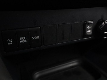 Toyota RAV4 IV MPV Facelifting 2.0 Valvematic 152KM 2017 Toyota RAV-4 automat 4x4 kamera hak klima-auto, zdjęcie 25