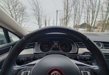 Volkswagen Passat B8 Limousine 2.0 TDI BlueMotion Technology 150KM 2015 Volkswagen Passat Volkswagen Passat 2.0 TDI (BlueMotion Technology) DSG Hi, zdjęcie 13